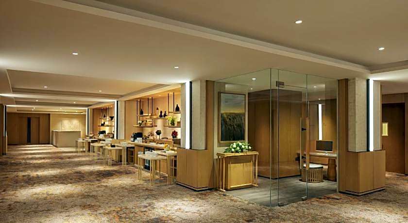 Hotel Tentrem Jakarta