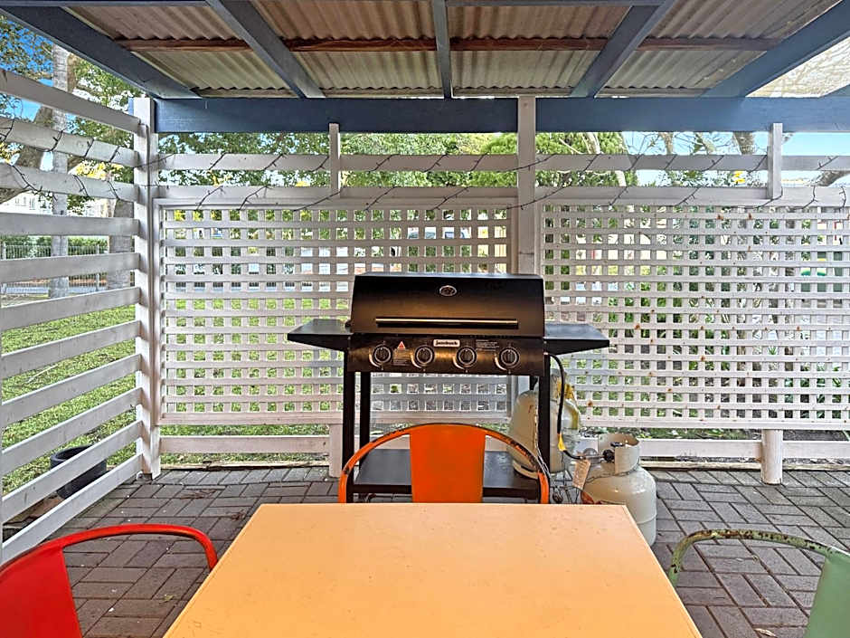 Golden Sands Motor Inn