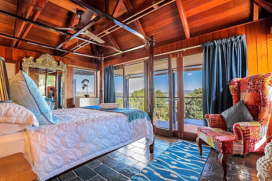 1770 Sovereign Lodge Retreat