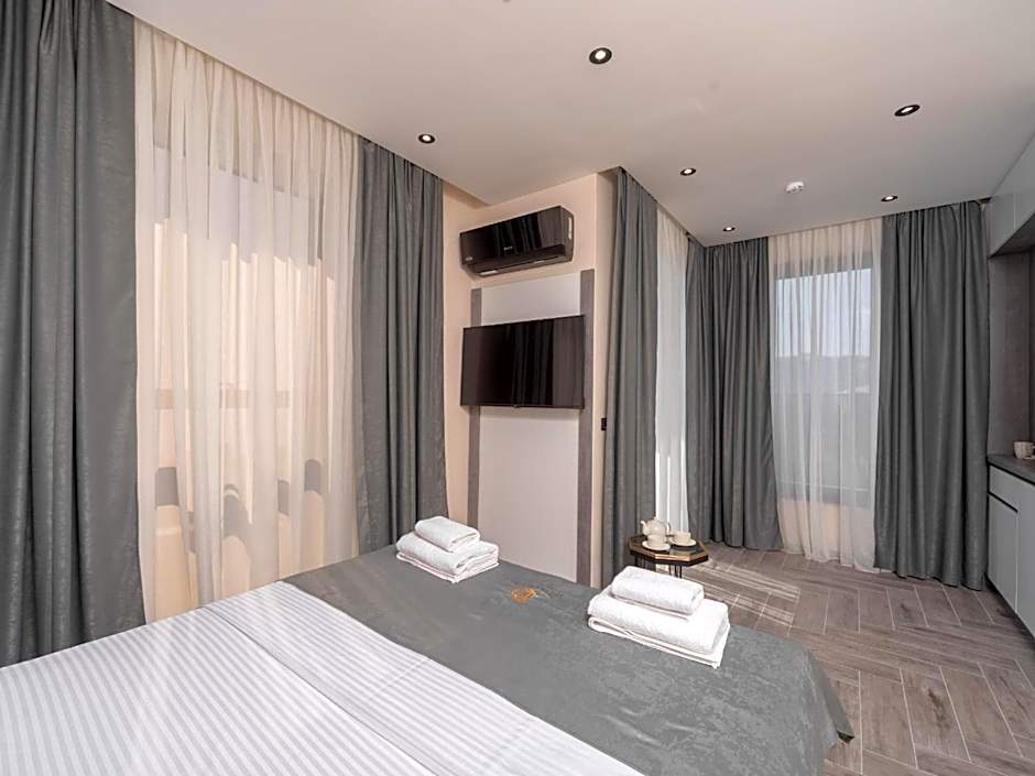 D Iman Hotel