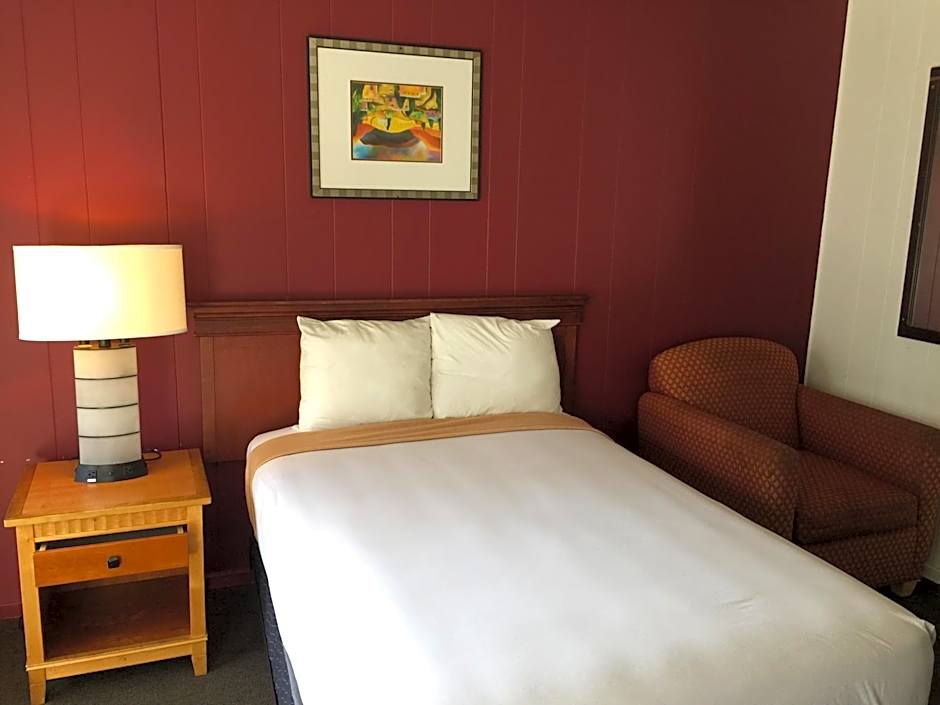 Holiday Lodge