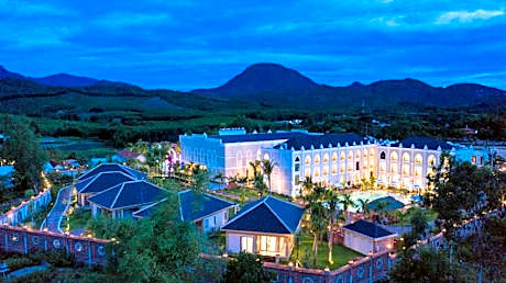 My Son Heritage Resort And Spa