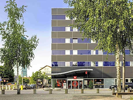 ibis Zurich City West