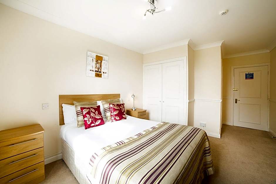 OYO White Horse Lodge Hotel, East Thirsk
