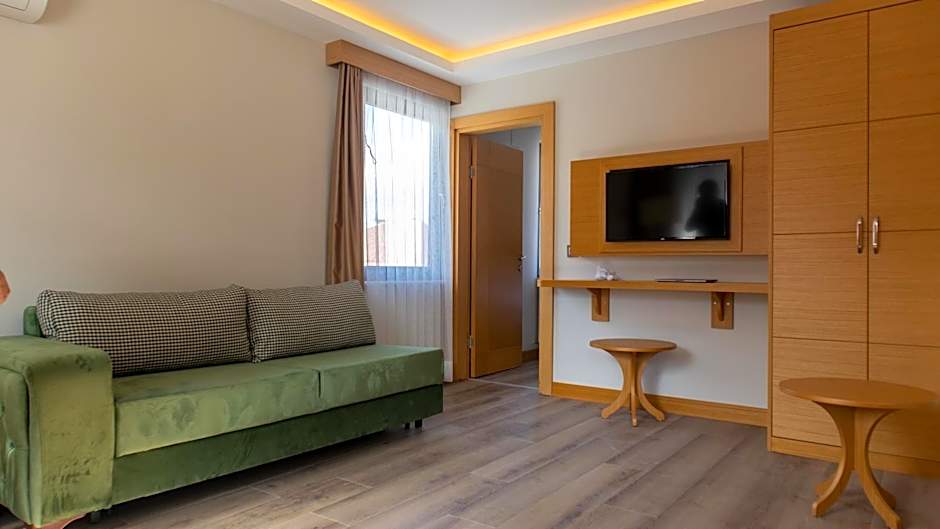 LOTUSPARK HOTEL