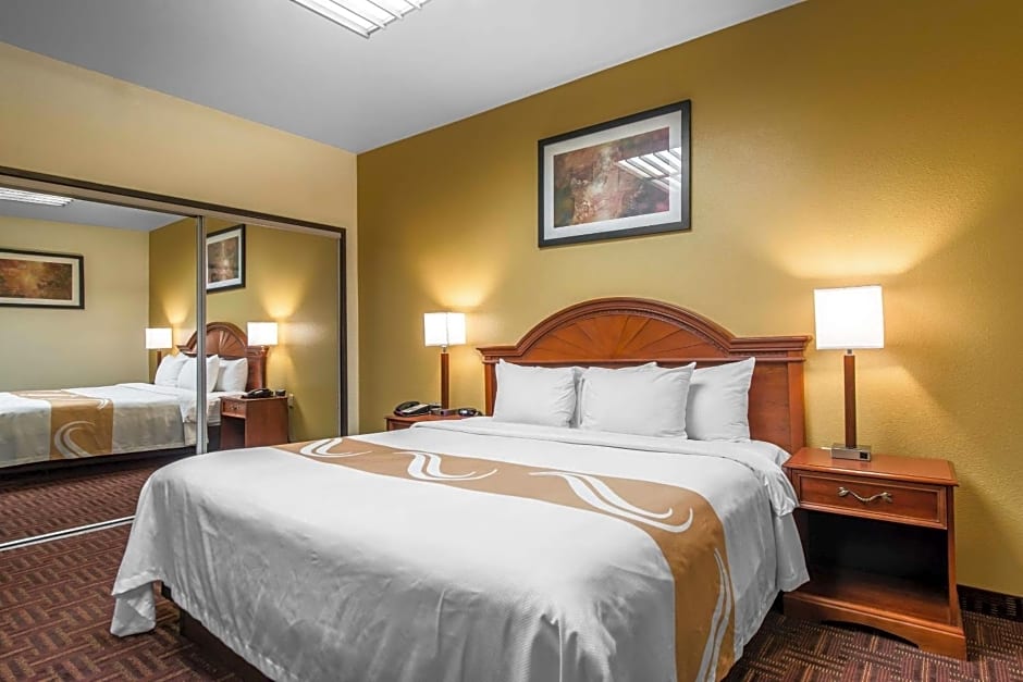 Quality Inn South Colorado Springs