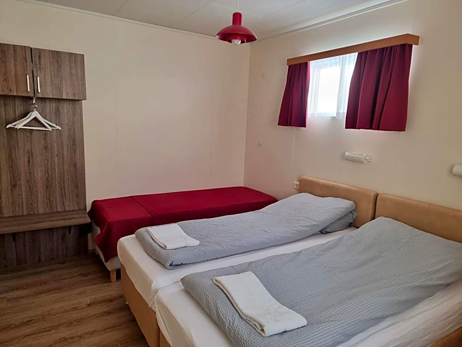 Litla-Hof Guesthouse
