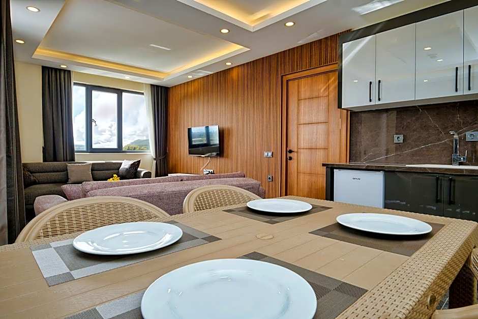Laristone Suite Spa Hotel