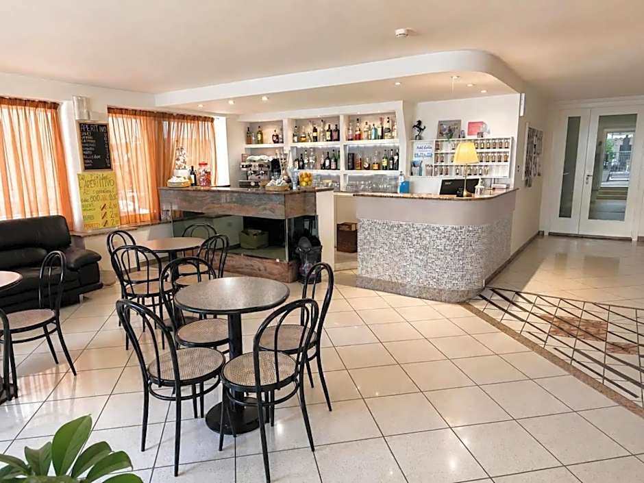 Hotel Colibri B&B