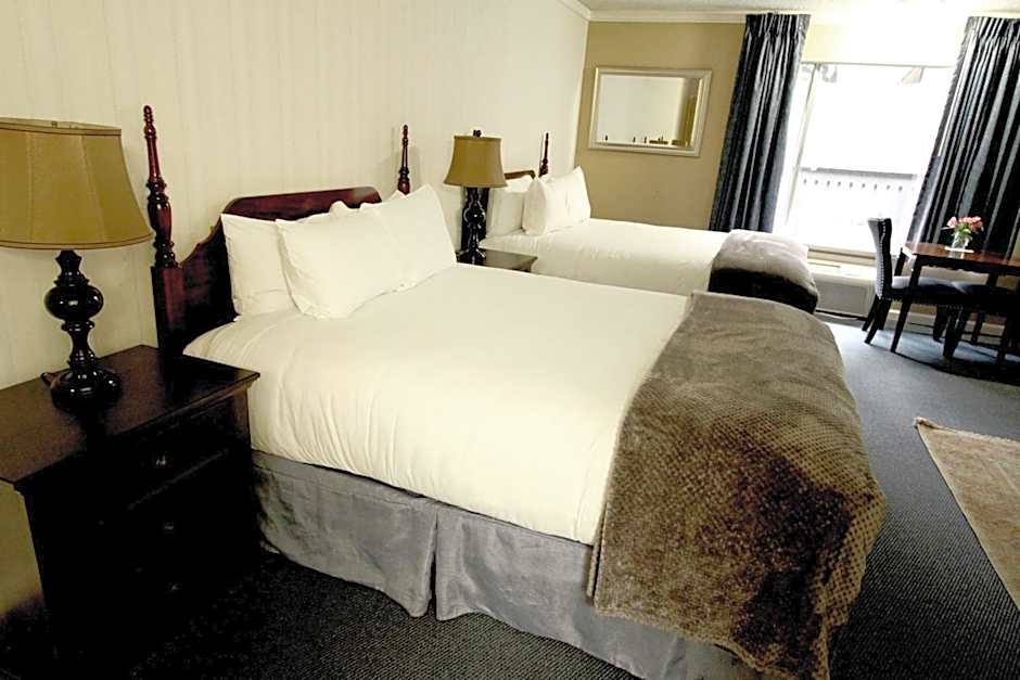 The Occidental Lodge