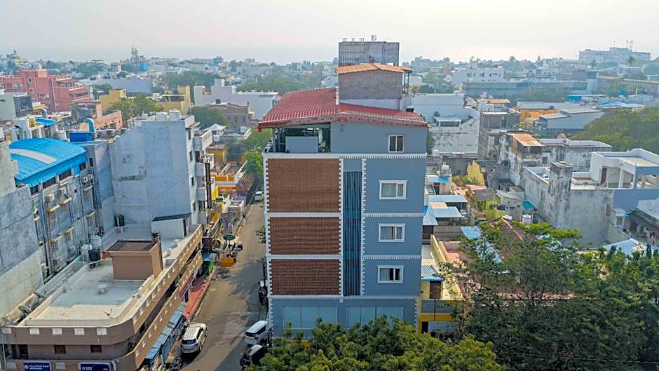 Anna Residency- White Town