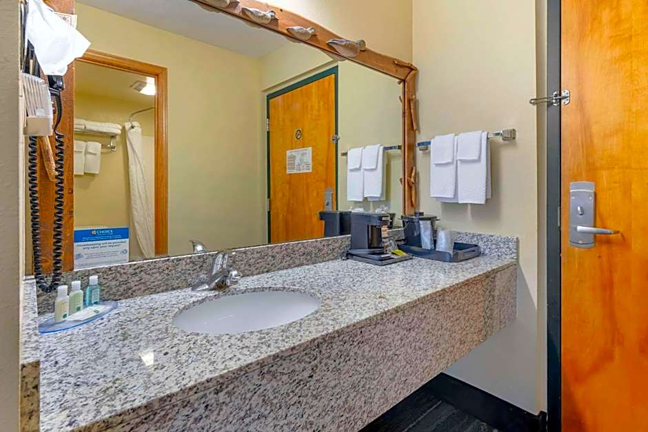 Quality Inn Ashland - Lake Superior