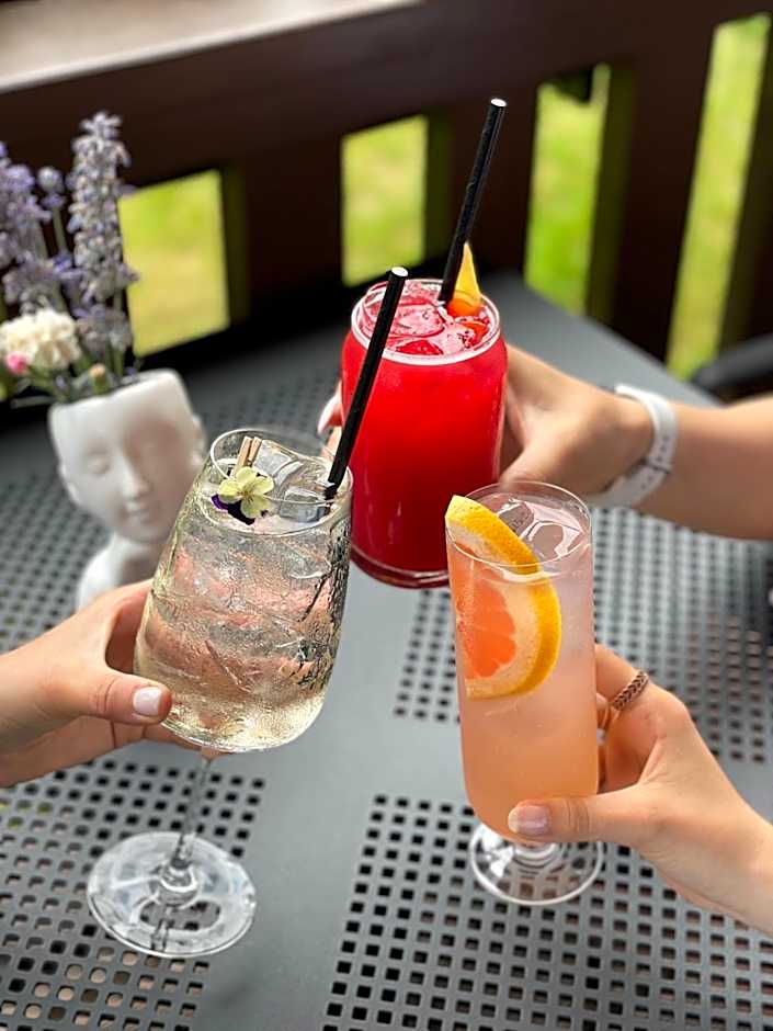 Abzali Hotel and Restaurant with self check-in