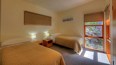 Two Bedroom Chalet with Water View 