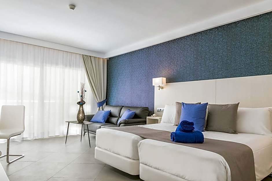 Aparthotel Esquinzo Y Monte Del Mar
