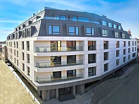 Aniroc Signature Hotel