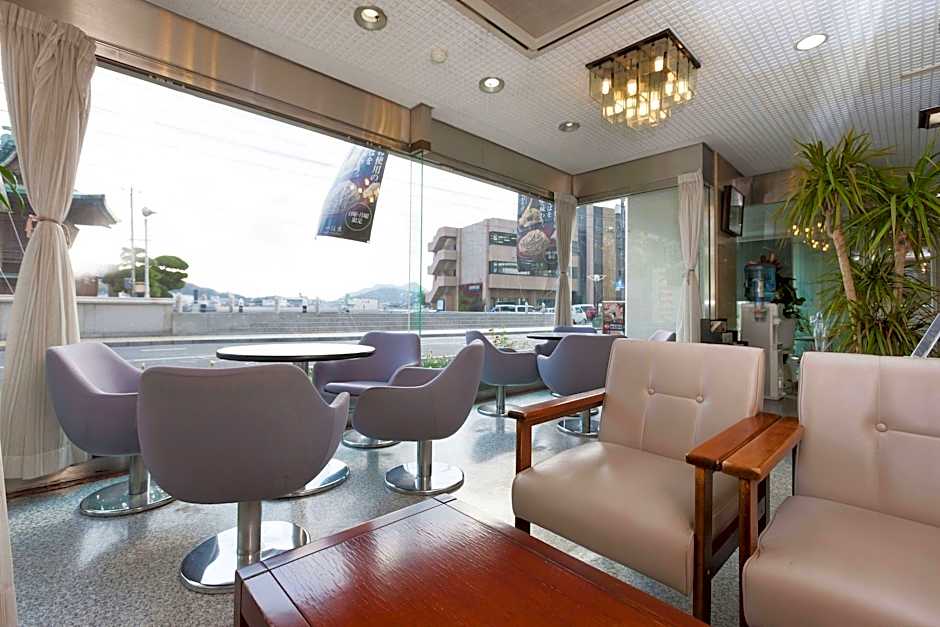 Onomichi Royal Hotel