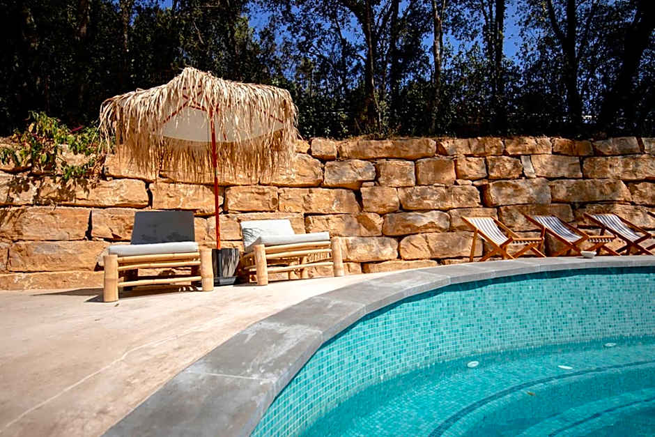 Glamping Can Bora Lodges