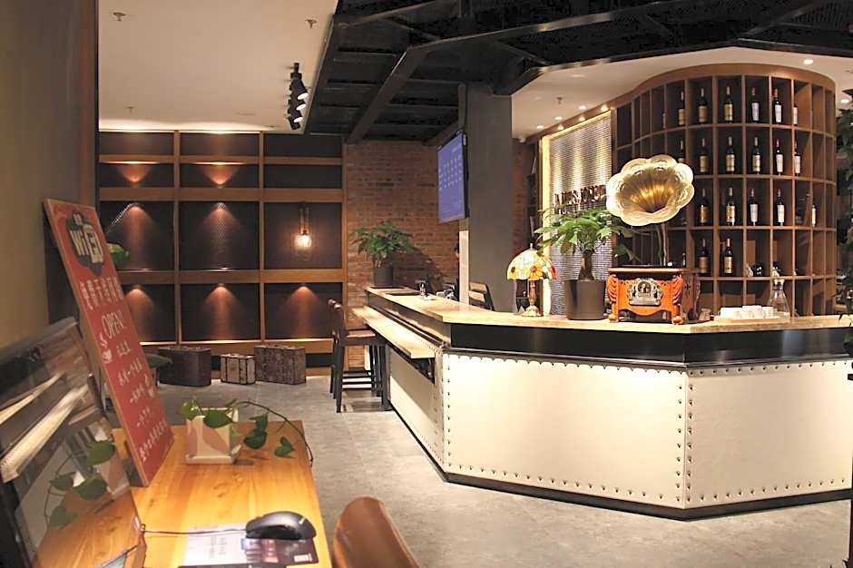 James Joyce Coffetel Zhuozhou City Government Branch