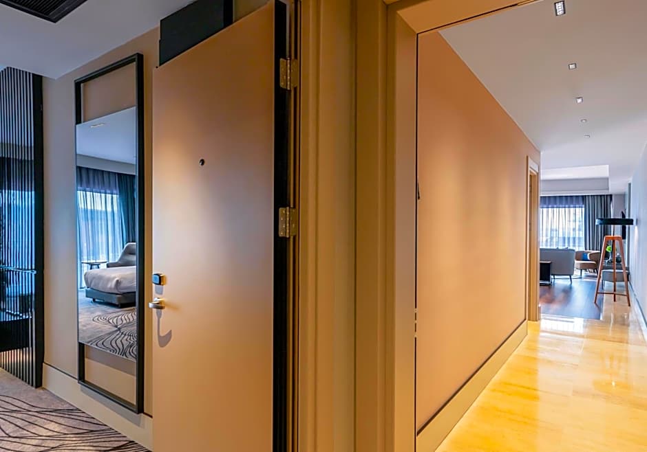 Crowne Plaza Istanbul Tuzla Viaport Marina By IHG