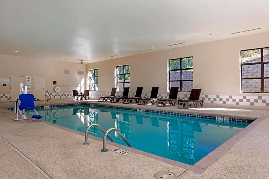Comfort Inn & Suites Hot Springs Midtown