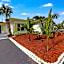 Palm Cove Motel