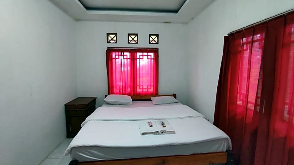 Villa Oriental Curug Nangka