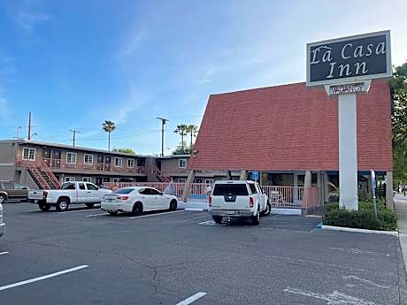 La Casa Inn