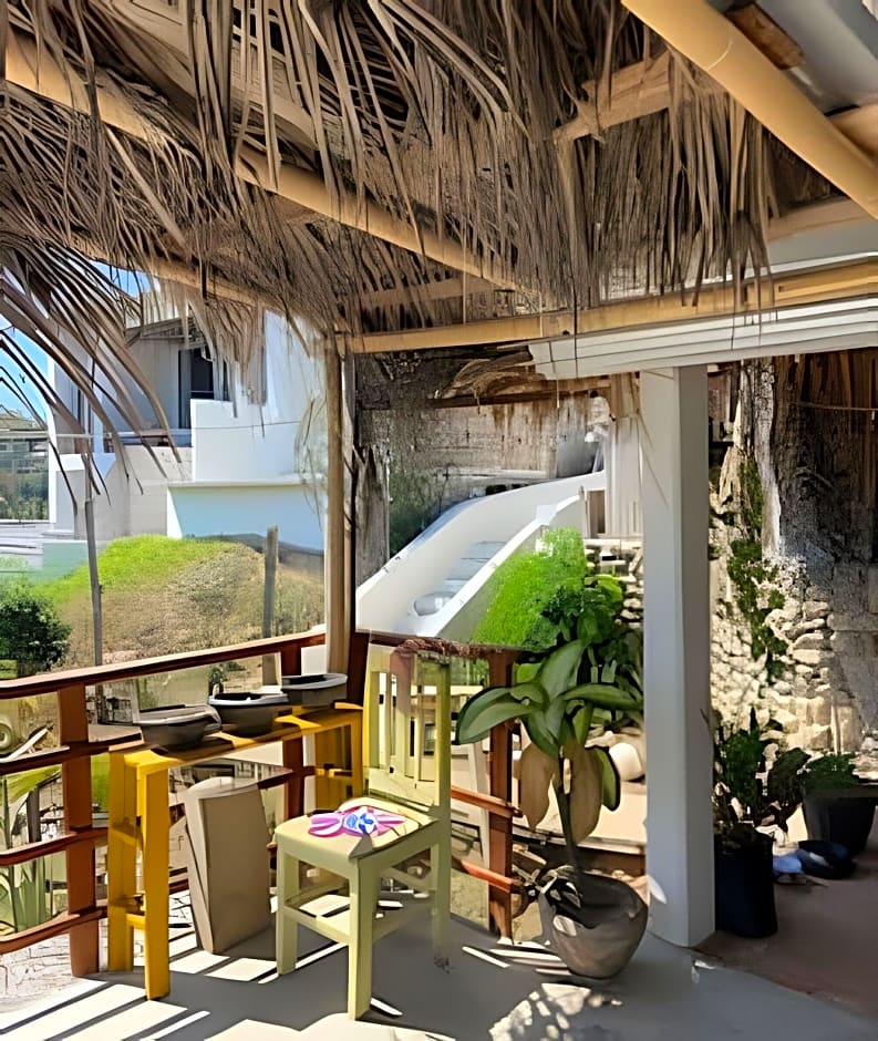 Mixtli Ecohouse, Habitaciones Sol & Luna - Starlink Internet