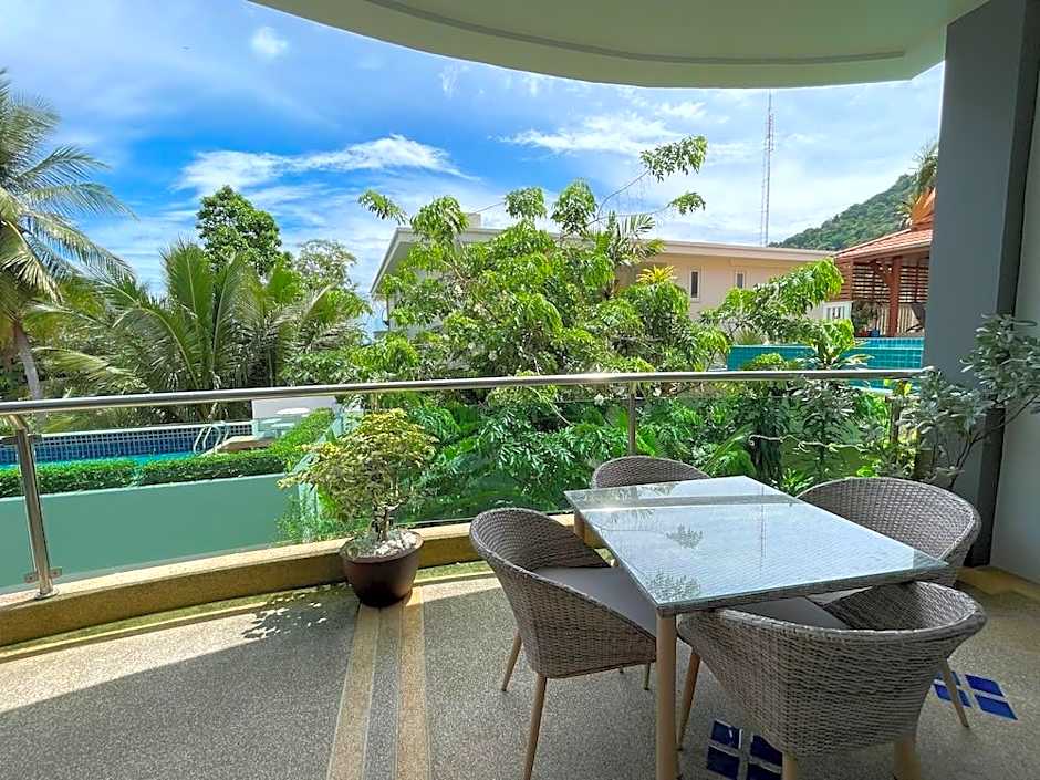 Large sea view house in Kata, Big Buddha views