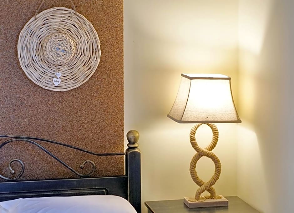 Ammos Boutique Hotel