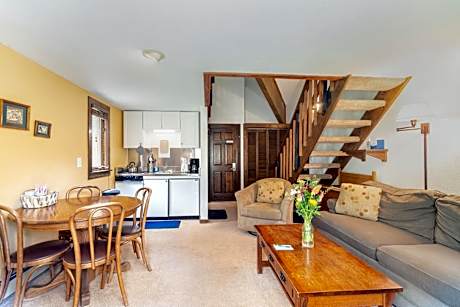 Manitou Lodge 7 by Alpine Lodging Telluride