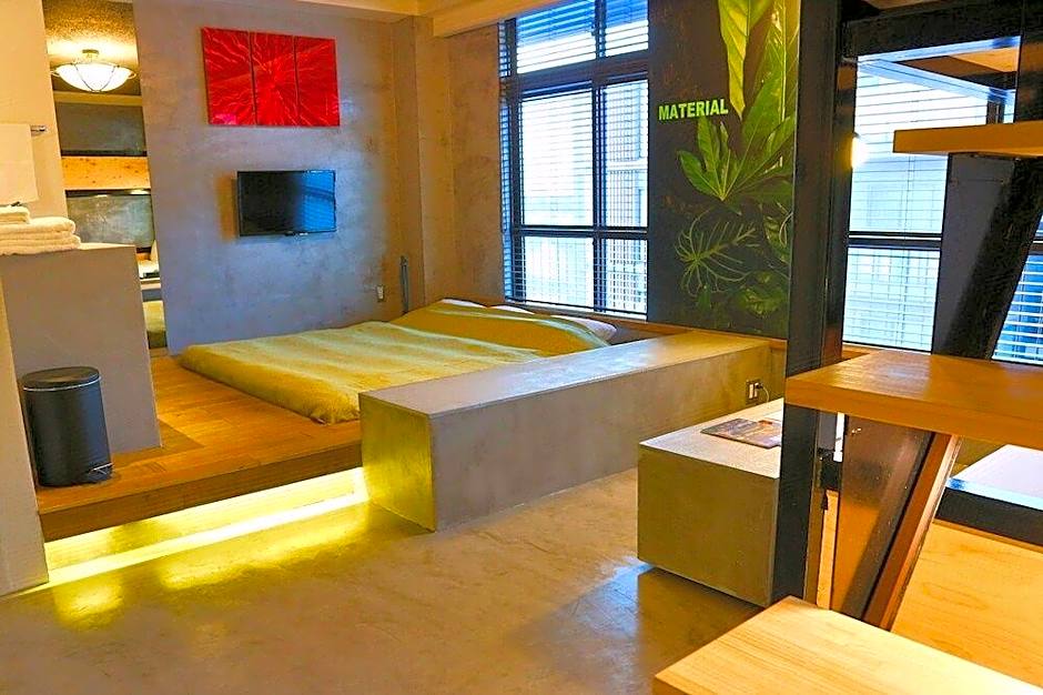 Hotel MATERIAL