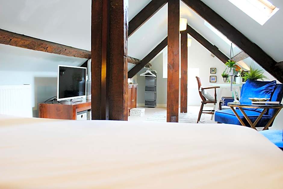 Guestling Hall Hotel