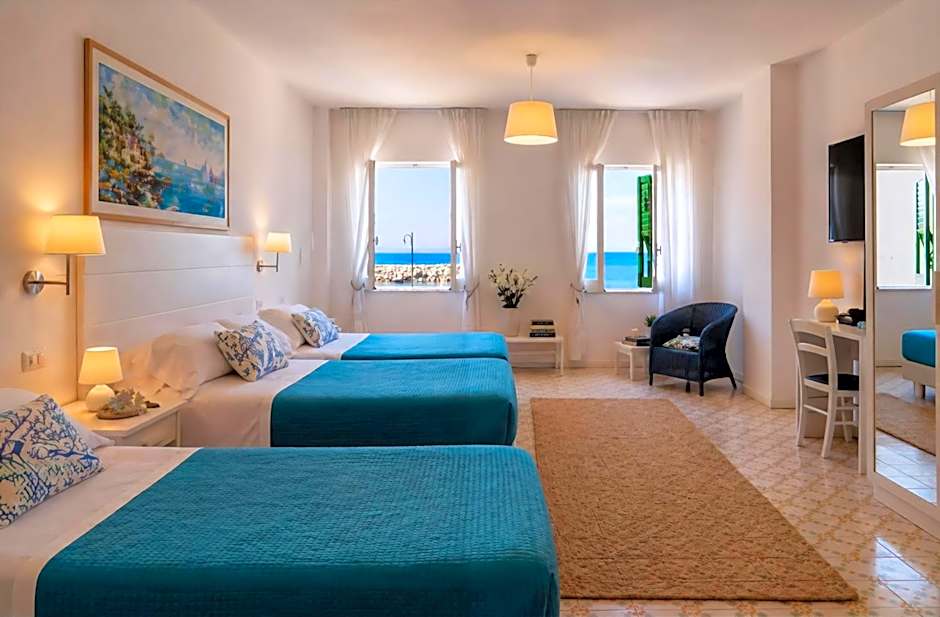 Hotel Baia Di Puolo