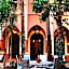 Riad Le Perroquet Bleu Suites & Spa