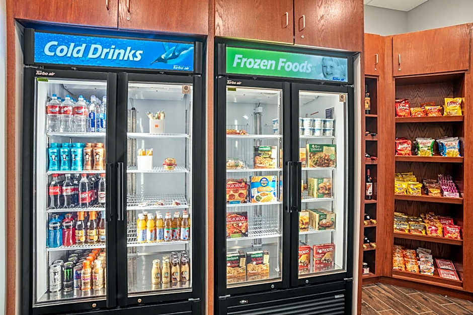 Elevation Inn & Suites, Trademark Collection by Wyndham