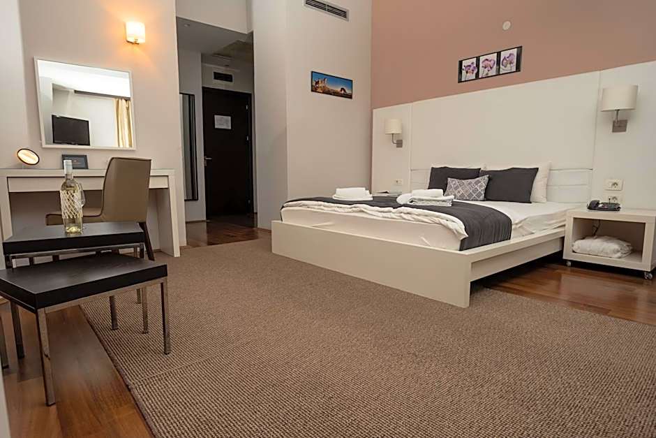 Hotel Dolce International