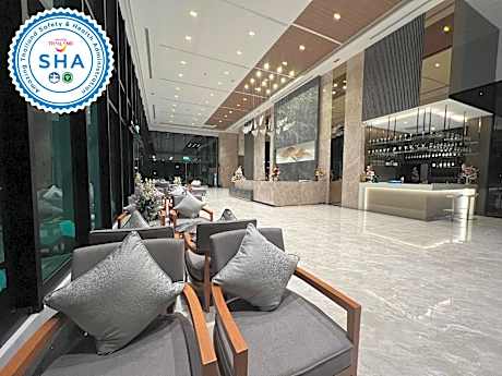 Crystal Srivaree Suvarnabhumi Hotel