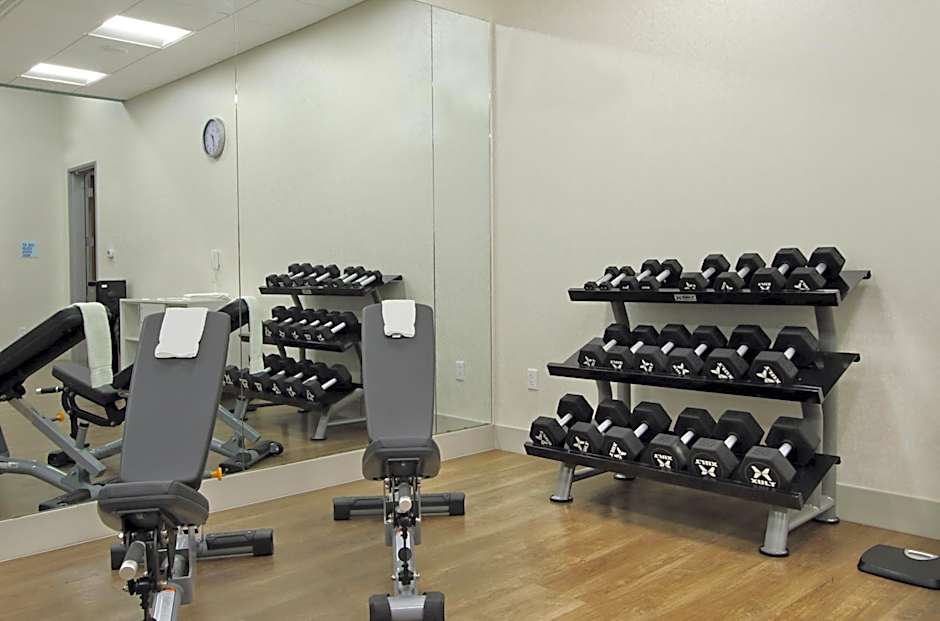 Holiday Inn Express And Suites Frisco NW By IHG