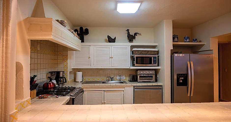 Ocean Front, 3 bedroom, 3 bathroom, Casa Natalia, Playa Esmeralda