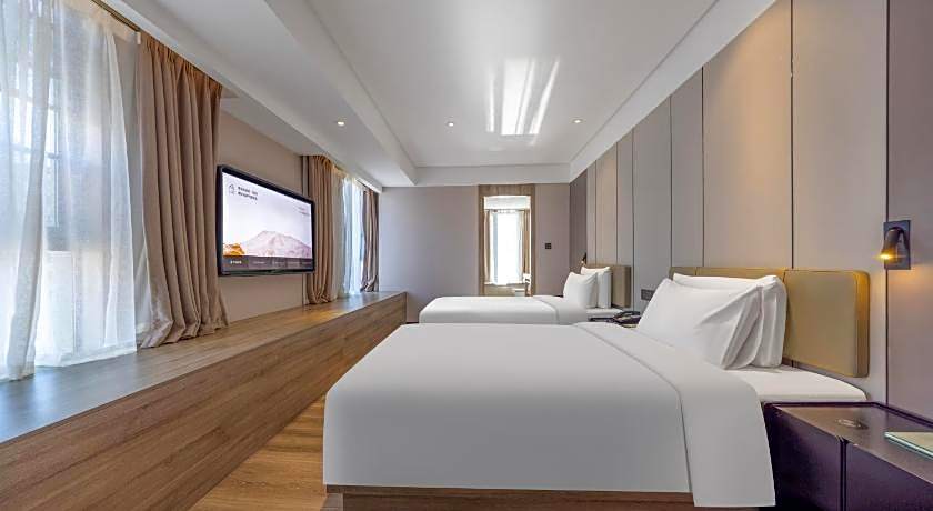 Atour Hotel Kunming Dian Lake