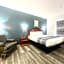 Grand Vista Hotel & Suites