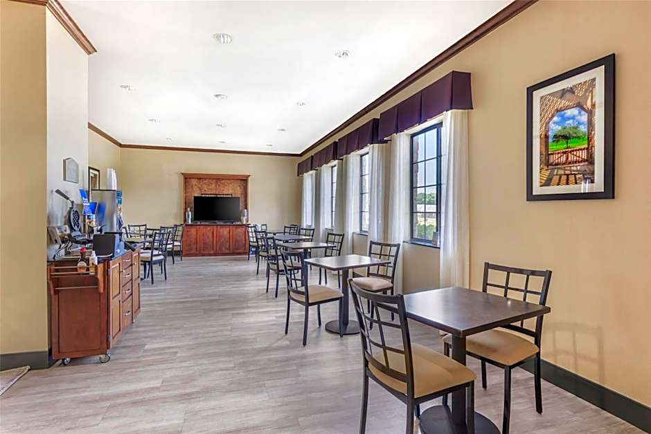 Best Western Mineola Inn