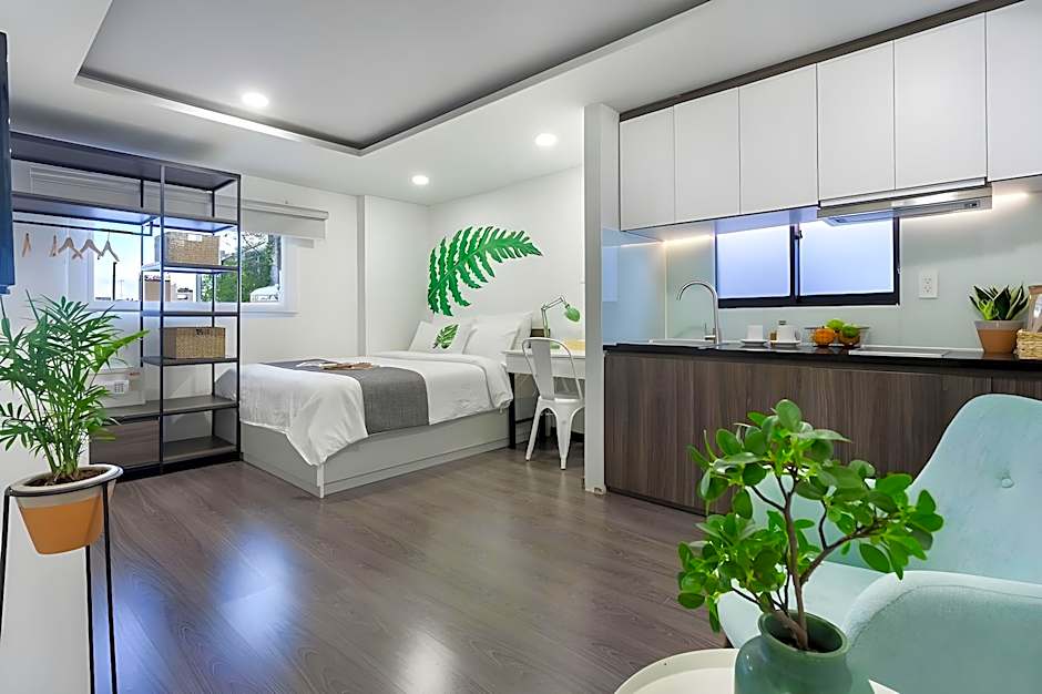 La Regatta Boutique Residences