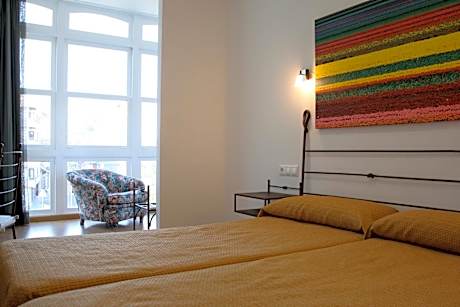 Twin Room with Spa Access