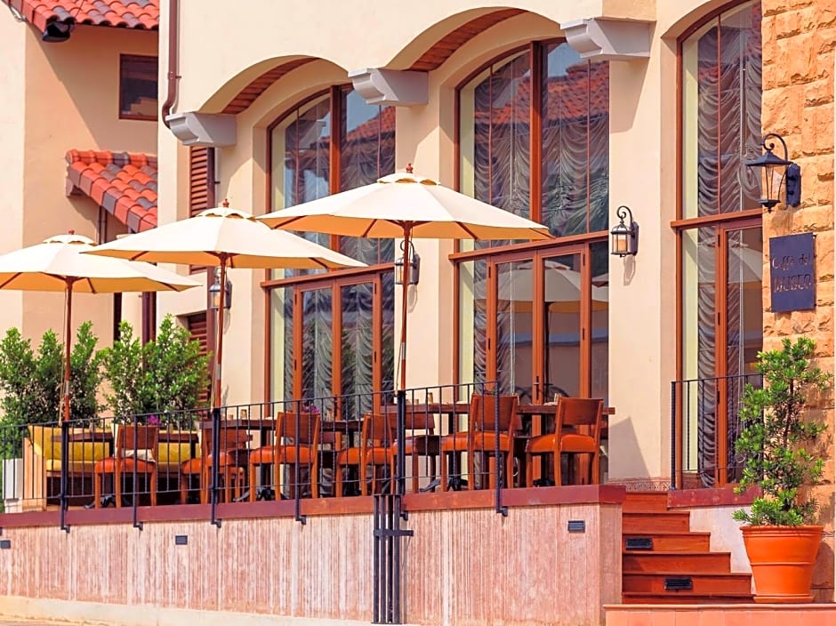 Town Square Suite by Toscana Valley