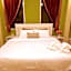 Banlomnow Hotel