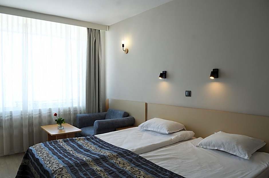 Hotel Oasis - Beach Access