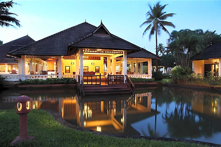 Abad Whispering Palms